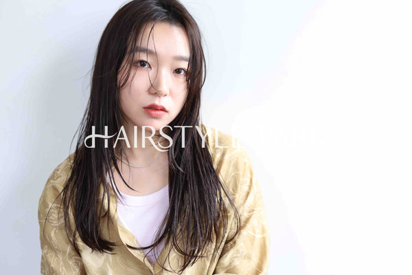 ヘアスタイル写真PhotoNo:378-4 (1) [ロング,レディース,ナチュラル,クール / かっこいい,カット,パーマ,縦型 ]