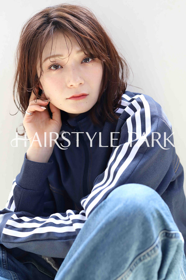ヘアスタイル写真PhotoNo:379-2 (15) [ミディアム,レディース,ナチュラル,モテ・愛され,カット,カラー,パーマ,縦型 ]
