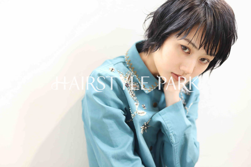 ヘアスタイル写真PhotoNo:380-1 (16) [ショート,レディース,モード,クール / かっこいい,カット,パーマ,縦型 ]