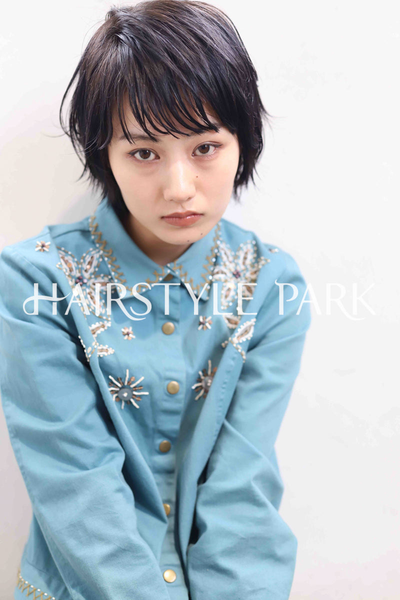 ヘアスタイル写真PhotoNo:380-1 (18) [ショート,レディース,モード,クール / かっこいい,カット,パーマ,縦型 ]