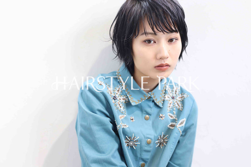 ヘアスタイル写真PhotoNo:380-1 (19) [ショート,レディース,モード,クール / かっこいい,カット,パーマ,縦型 ]