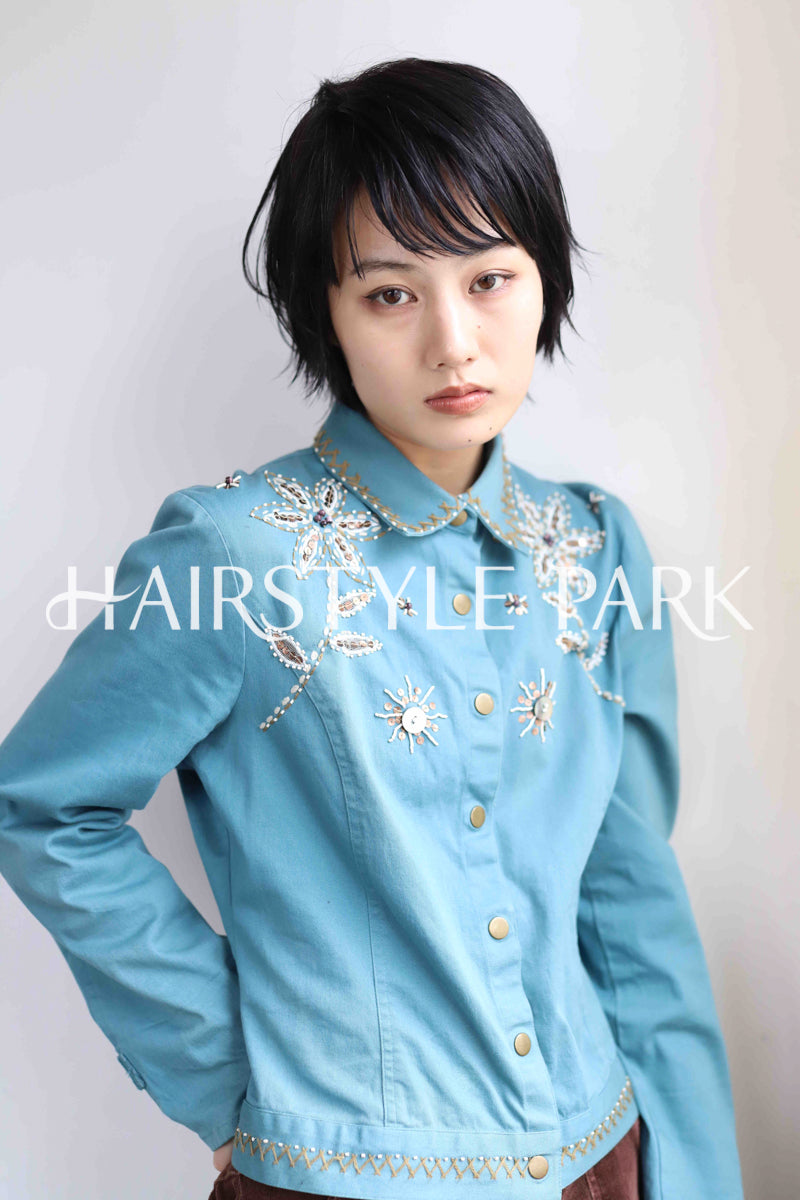 ヘアスタイル写真PhotoNo:380-1 (4) [ショート,レディース,モード,クール / かっこいい,カット,パーマ,縦型 ]