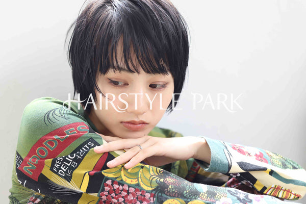 ヘアスタイル写真PhotoNo:380-3 (35) [ショート,レディース,モード,クール / かっこいい,カット,縦型 ]