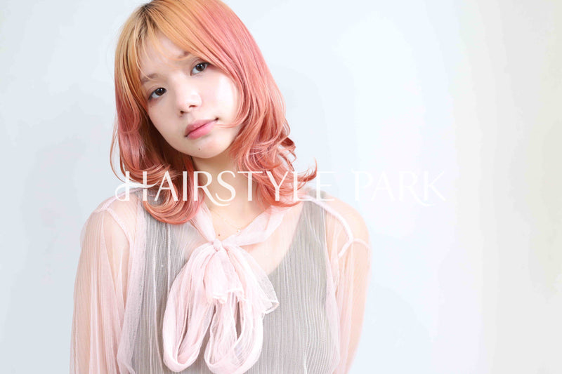 ヘアスタイル写真PhotoNo:381-2 (14) [ミディアム,レディース,カジュアル,外国人風,カット,カラー,ダブルカラー,縦型 ]