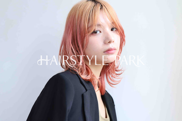 ヘアスタイル写真PhotoNo:381-3 (25) [ミディアム,レディース,カジュアル,外国人風,カット,カラー,ダブルカラー,縦型 ]