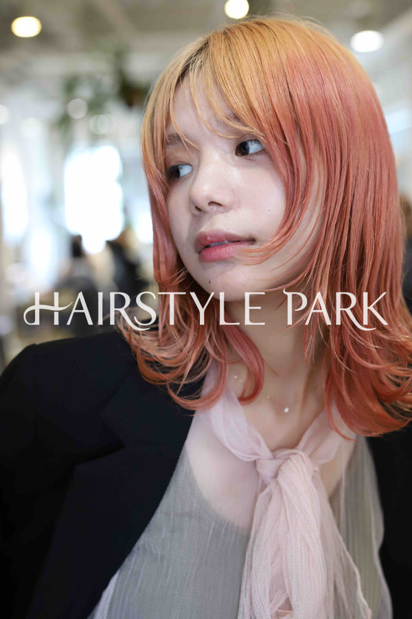 ヘアスタイル写真PhotoNo:381-3 (2) [ミディアム,レディース,カジュアル,外国人風,カット,カラー,ダブルカラー,縦型 ]