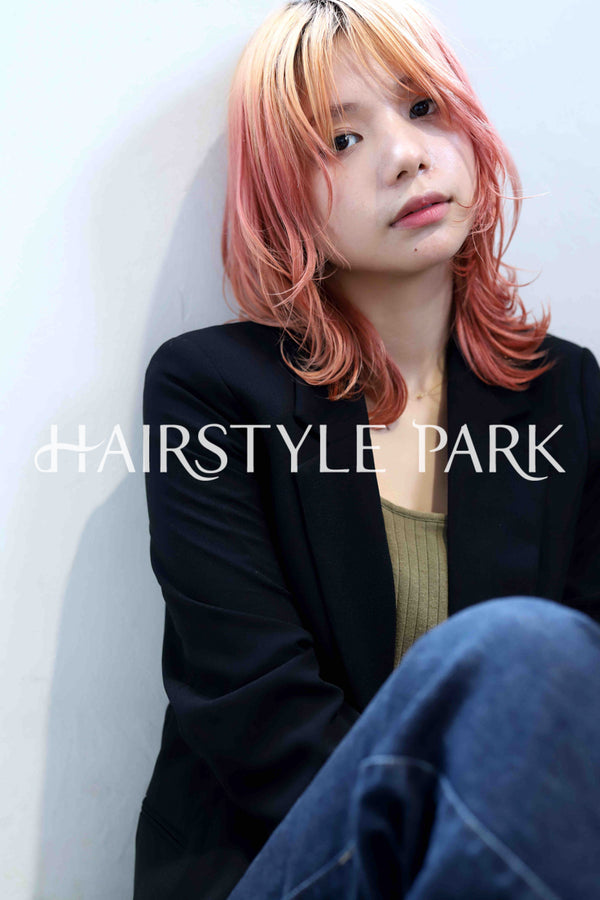 ヘアスタイル写真PhotoNo:381-3 (6) [ミディアム,レディース,カジュアル,外国人風,カット,カラー,ダブルカラー,縦型 ]
