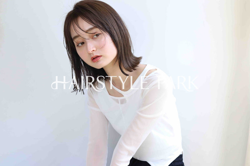 ヘアスタイル写真PhotoNo:382-1 (10) [ミディアム,レディース,ナチュラル,クール / かっこいい,カット,カラー,縦型 ]