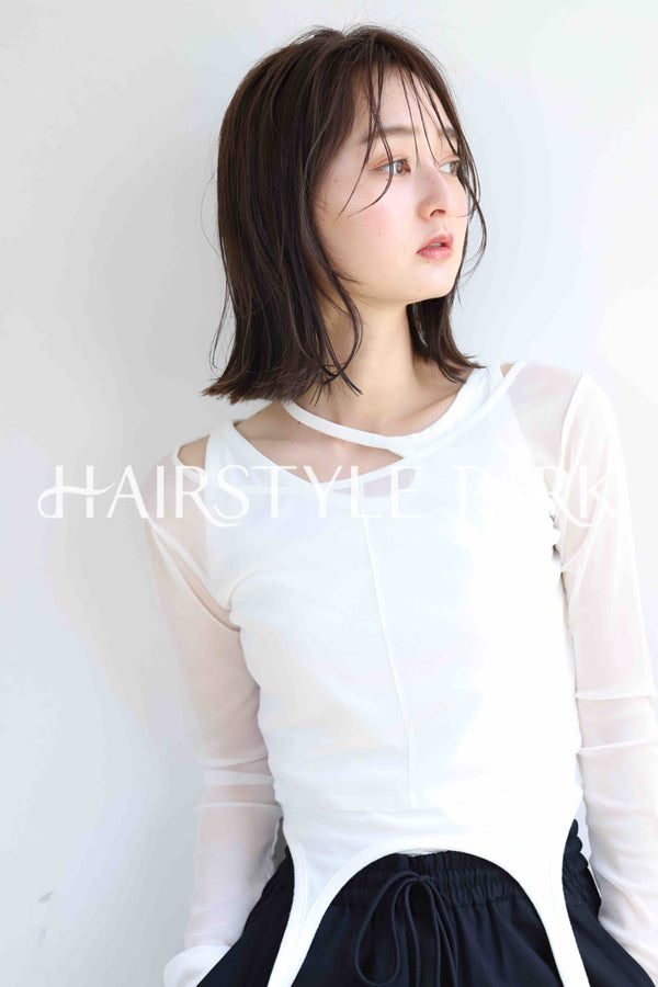 ヘアスタイル写真PhotoNo:382-1 (20) [ミディアム,レディース,ナチュラル,クール / かっこいい,カット,カラー,縦型 ]