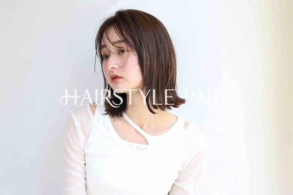 ヘアスタイル写真PhotoNo:382-1 (22) [ミディアム,レディース,ナチュラル,クール / かっこいい,カット,カラー,縦型 ]