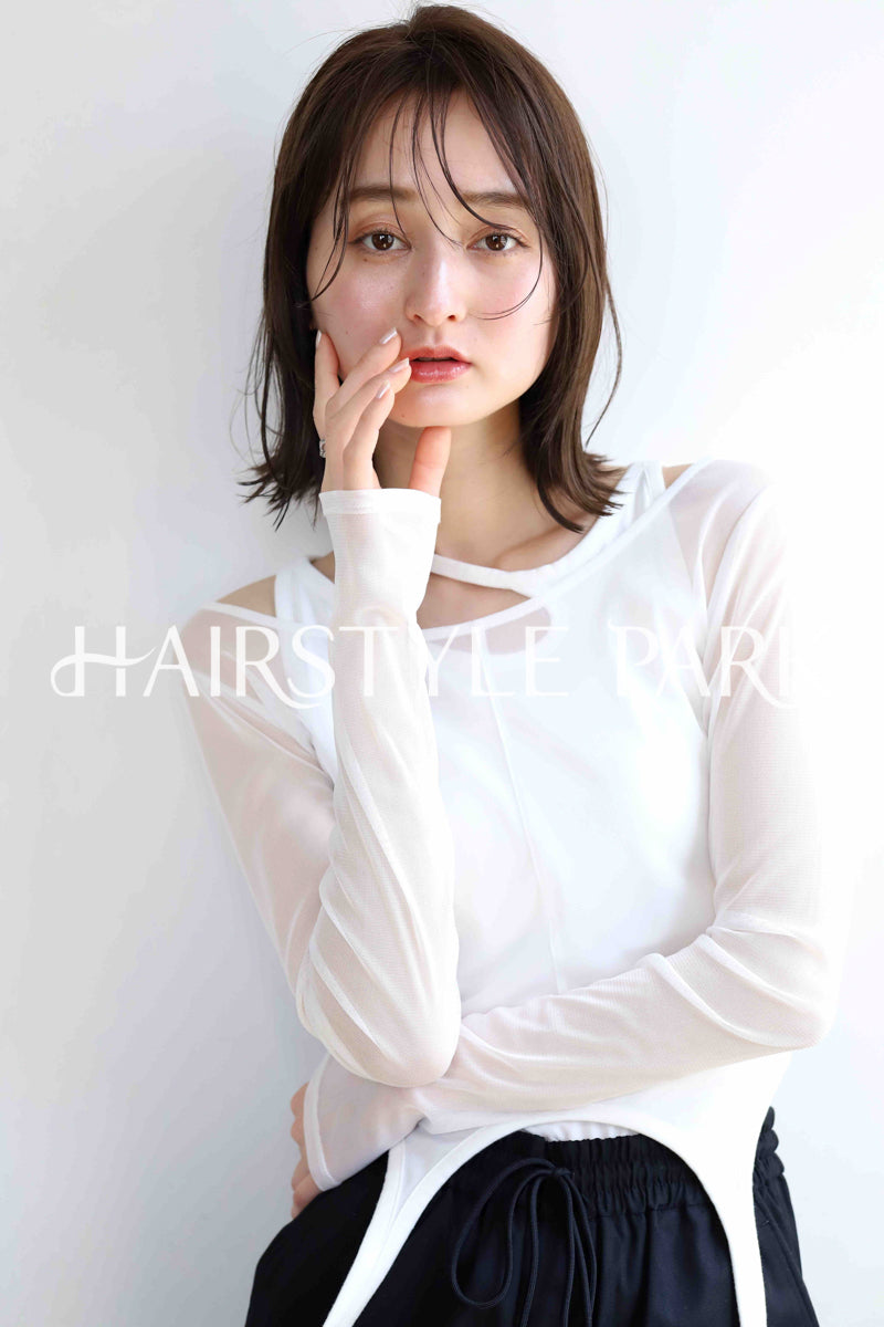 ヘアスタイル写真PhotoNo:382-1 (25) [ミディアム,レディース,ナチュラル,クール / かっこいい,カット,カラー,縦型 ]