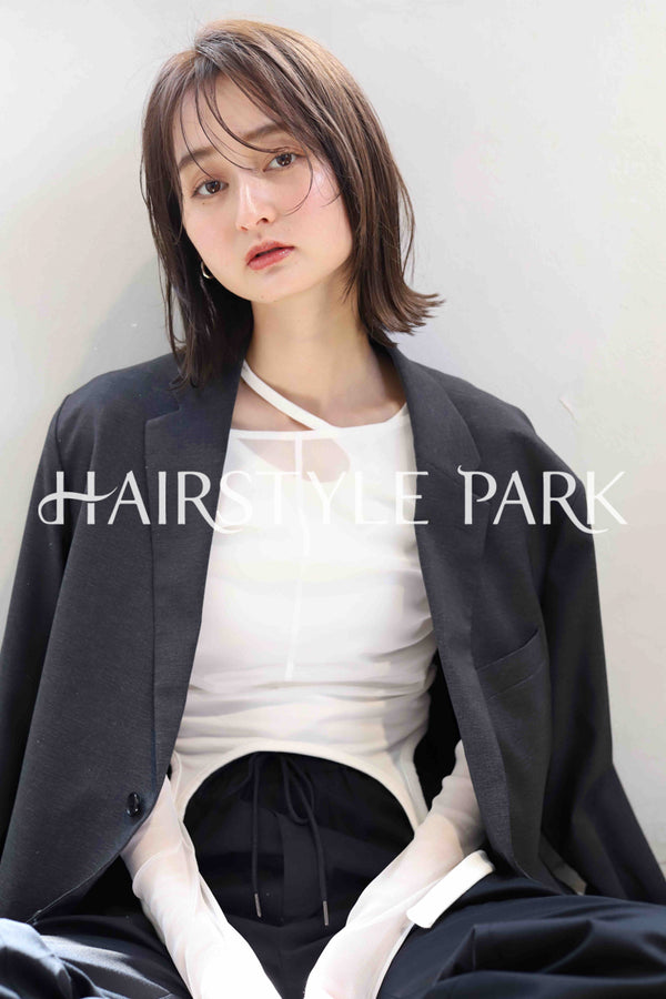 ヘアスタイル写真PhotoNo:382-2 (1) [ミディアム,レディース,モード,クール / かっこいい,カット,カラー,縦型 ]