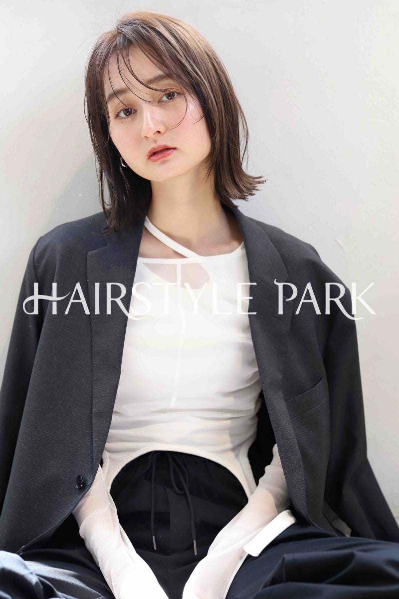 ヘアスタイル写真PhotoNo:382-2 (1) [ミディアム,レディース,モード,クール / かっこいい,カット,カラー,縦型 ]