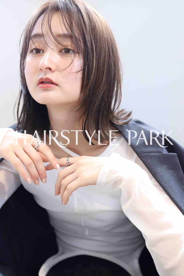 ヘアスタイル写真PhotoNo:382-2 (9) [ミディアム,レディース,モード,クール / かっこいい,カット,カラー,縦型 ]