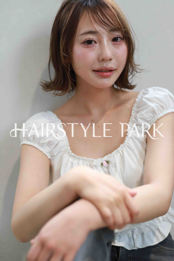 ヘアスタイル写真PhotoNo:515-2 (18) [ミディアム,レディース,ナチュラル,モテ・愛され,カット,カラー,縦型 ]