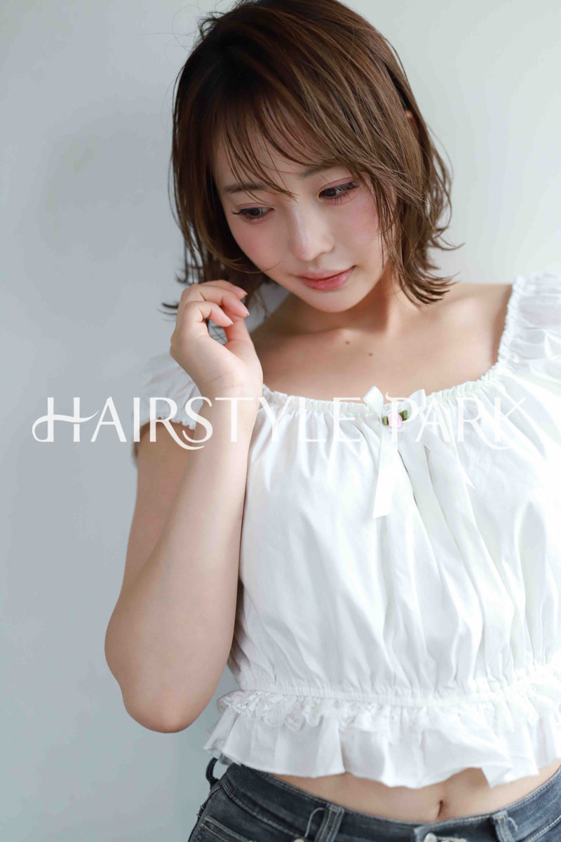 ヘアスタイル写真PhotoNo:515-2 (4) [ミディアム,レディース,ナチュラル,モテ・愛され,カット,カラー,縦型 ]