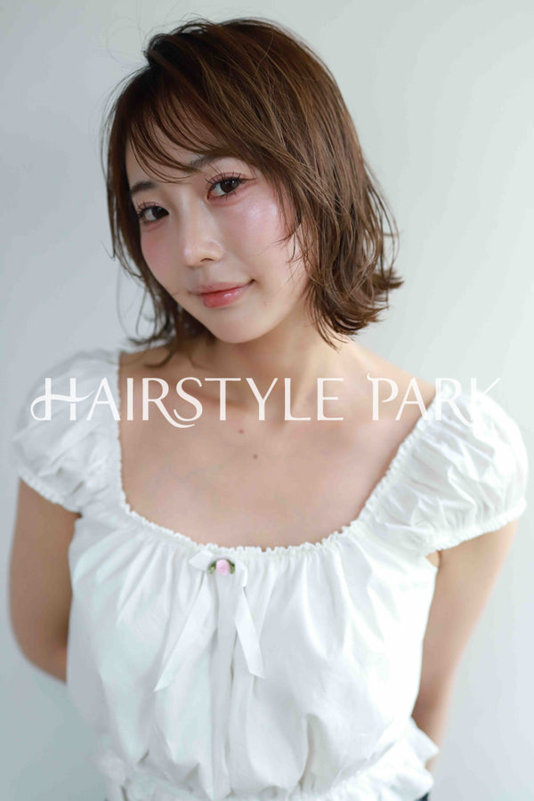 ヘアスタイル写真PhotoNo:515-3 (18) [ミディアム,レディース,ナチュラル,モテ・愛され,カット,カラー,縦型 ]