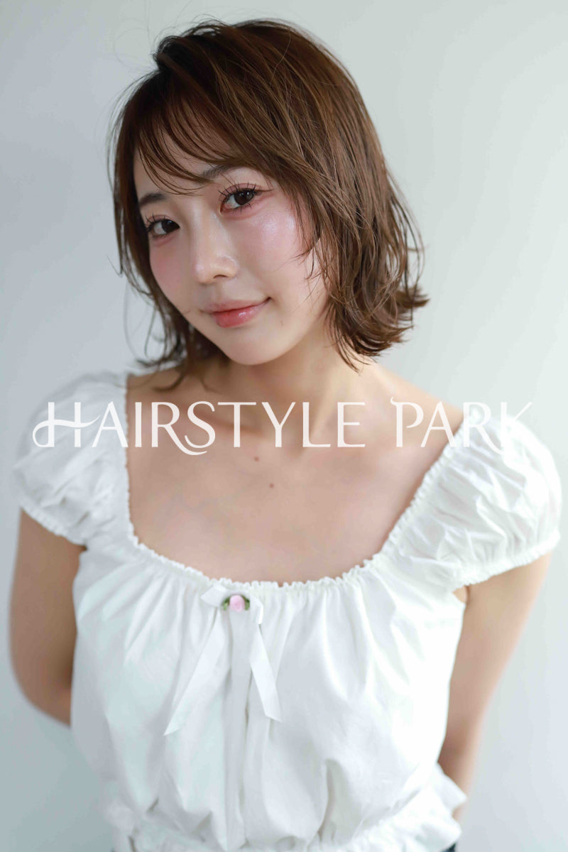 ヘアスタイル写真PhotoNo:515-3 (18) [ミディアム,レディース,ナチュラル,モテ・愛され,カット,カラー,縦型 ]