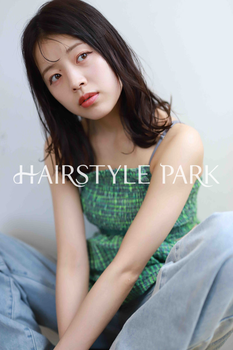 ヘアスタイル写真PhotoNo:516-1 (16) [ミディアム,レディース,ナチュラル,カジュアル,カット,カラー,縦型 ]