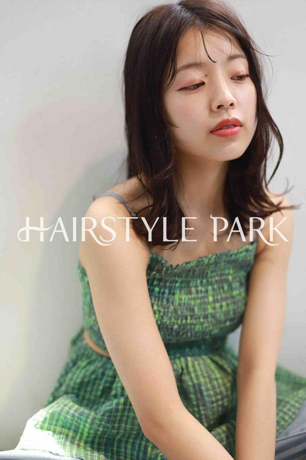 ヘアスタイル写真PhotoNo:516-1 (18) [ミディアム,レディース,ナチュラル,カジュアル,カット,カラー,縦型 ]
