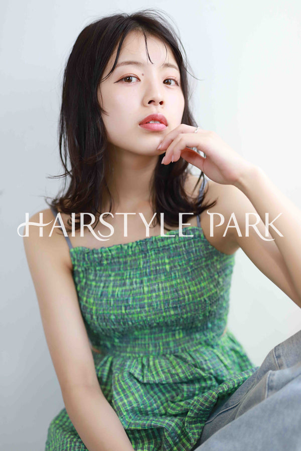 ヘアスタイル写真PhotoNo:516-1 (8) [ミディアム,レディース,ナチュラル,カジュアル,カット,カラー,縦型 ]