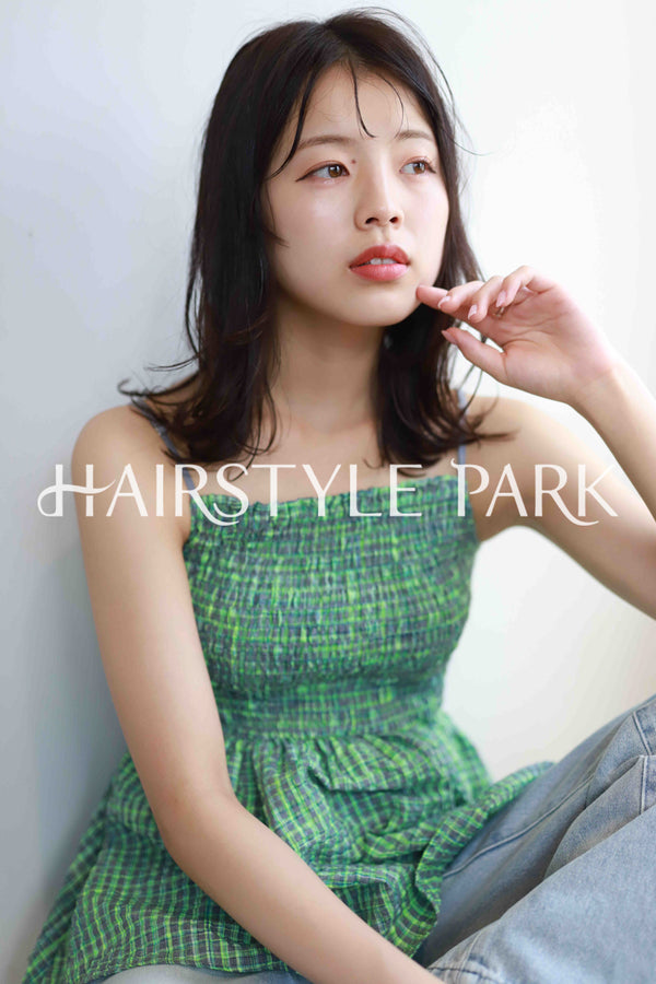 ヘアスタイル写真PhotoNo:516-1 (9) [ミディアム,レディース,ナチュラル,カジュアル,カット,カラー,縦型 ]