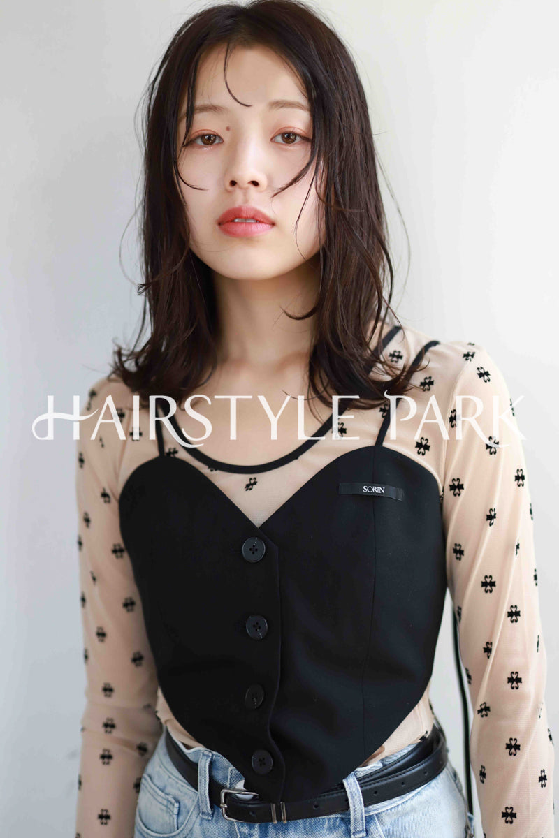 ヘアスタイル写真PhotoNo:516-2 (3) [ミディアム,レディース,ナチュラル,カジュアル,カット,カラー,縦型 ]