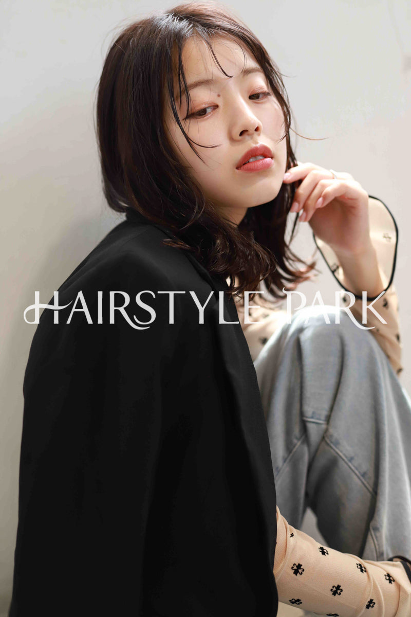 ヘアスタイル写真PhotoNo:517-1 (23) [ミディアム,レディース,ナチュラル,カジュアル,カット,カラー,縦型 ]