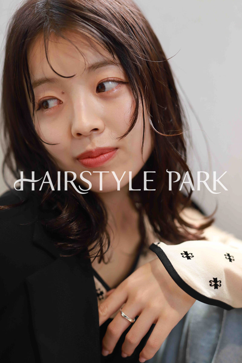 ヘアスタイル写真PhotoNo:517-1 (25) [ミディアム,レディース,ナチュラル,カジュアル,カット,カラー,縦型 ]