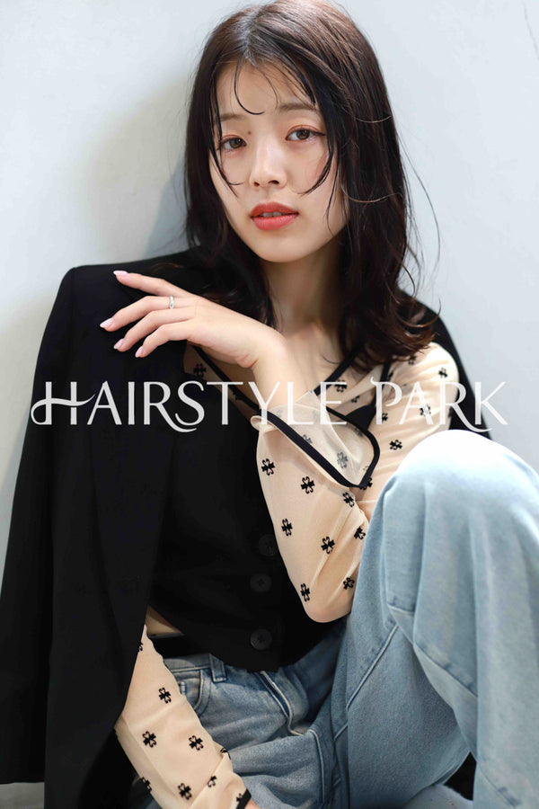 ヘアスタイル写真PhotoNo:517-1 (27) [ミディアム,レディース,ナチュラル,カジュアル,カット,カラー,縦型 ]