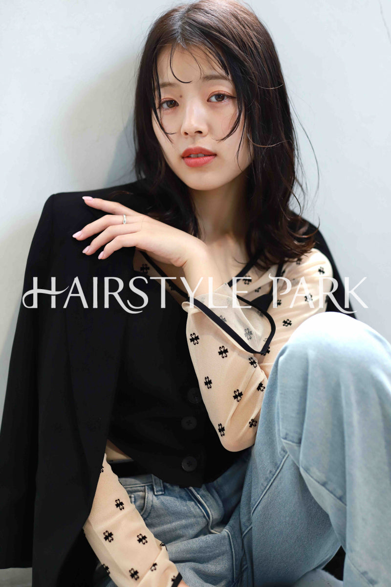 ヘアスタイル写真PhotoNo:517-1 (27) [ミディアム,レディース,ナチュラル,カジュアル,カット,カラー,縦型 ]