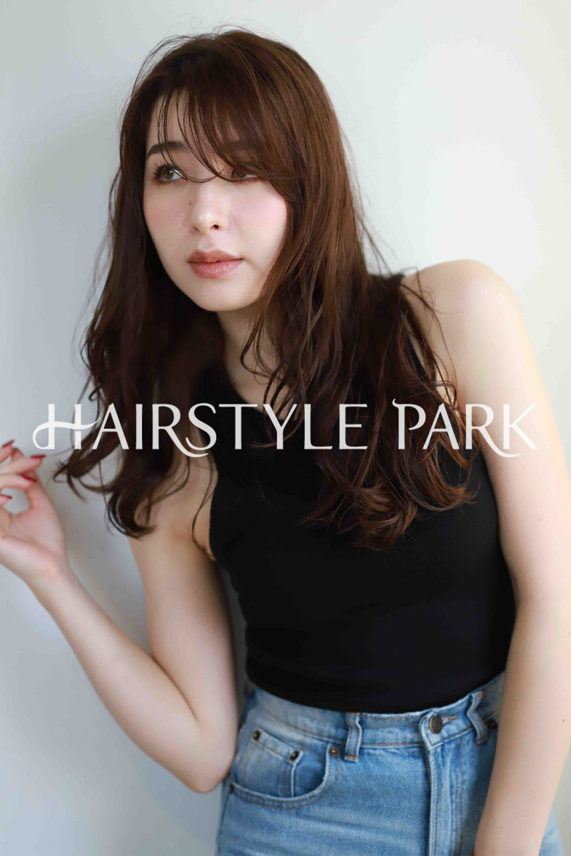 ヘアスタイル写真PhotoNo:518-1 (18) [ロング,Aラインロング,レディース,オフィス / コンサバ,クール / かっこいい,カラー,パーマ,縦型 ]