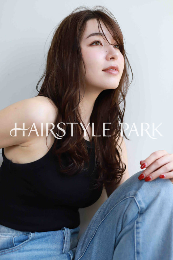 ヘアスタイル写真PhotoNo:518-1 (9) [ロング,Aラインロング,レディース,オフィス / コンサバ,クール / かっこいい,カラー,パーマ,縦型 ]