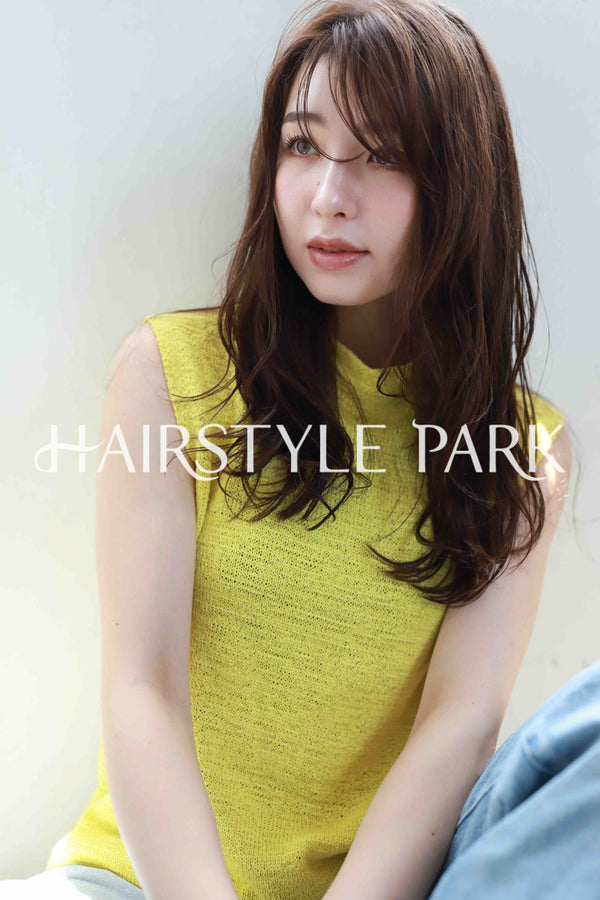 ヘアスタイル写真PhotoNo:519-1 (2) [ロング,レディース,ナチュラル,オフィス / コンサバ,カラー,パーマ,縦型 ]