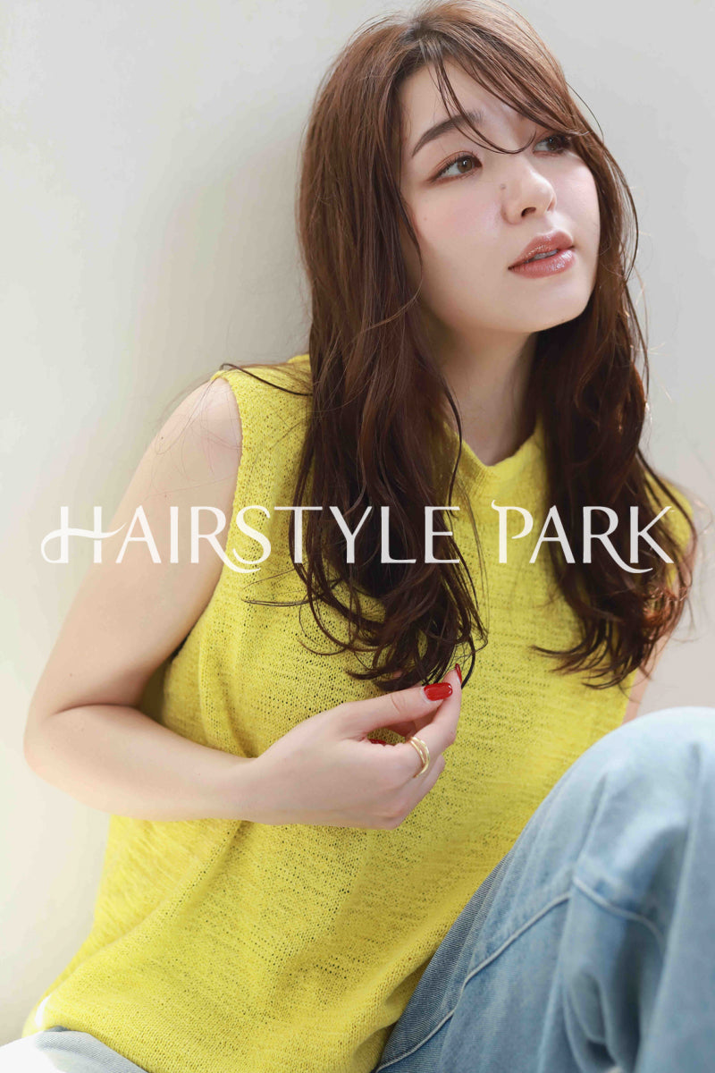 ヘアスタイル写真PhotoNo:519-1 (9) [ロング,レディース,ナチュラル,オフィス / コンサバ,カラー,パーマ,縦型 ]