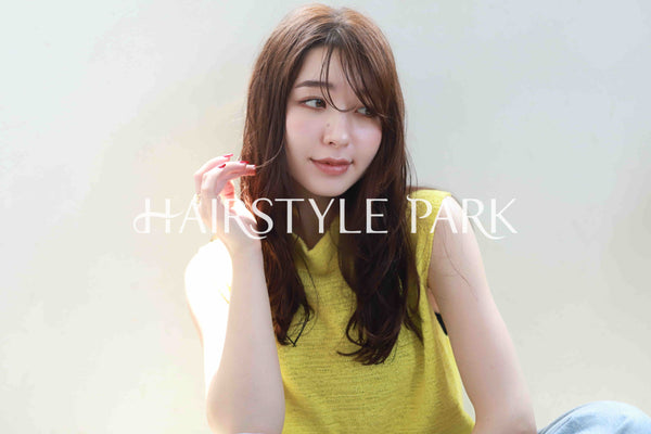 ヘアスタイル写真PhotoNo:519-2 (18) [ロング,レディース,ナチュラル,オフィス / コンサバ,カラー,パーマ,横型 ]