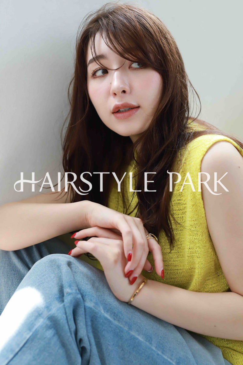 ヘアスタイル写真PhotoNo:519-2 (22) [ロング,レディース,ナチュラル,オフィス / コンサバ,カラー,パーマ,縦型 ]
