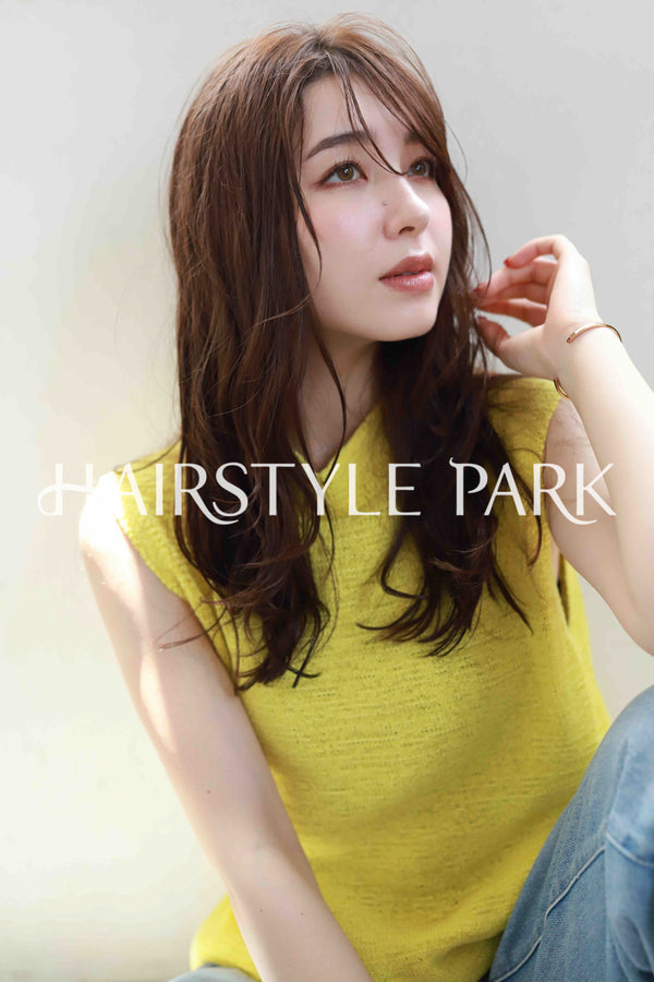 ヘアスタイル写真PhotoNo:519-2 (5) [ロング,レディース,ナチュラル,オフィス / コンサバ,カラー,パーマ,縦型 ]