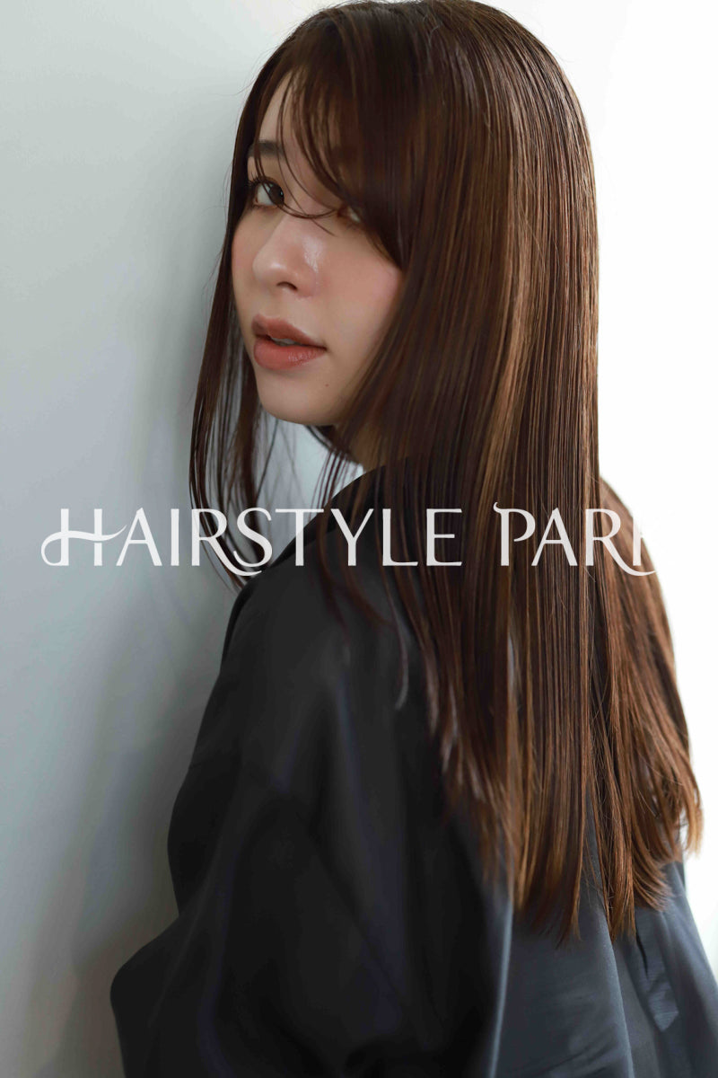 ヘアスタイル写真PhotoNo:519-3 (14) [ロング,レディース,ナチュラル,オフィス / コンサバ,カラー,パーマ,縦型 ]