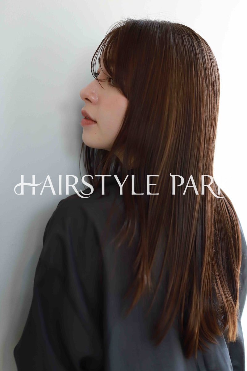 ヘアスタイル写真PhotoNo:519-3 (15) [ロング,レディース,ナチュラル,オフィス / コンサバ,カラー,パーマ,縦型 ]