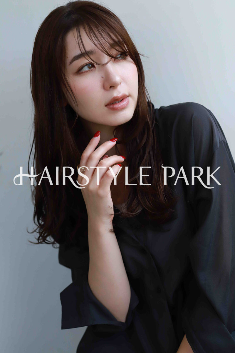 ヘアスタイル写真PhotoNo:519-3 (3) [ロング,レディース,ナチュラル,オフィス / コンサバ,カラー,パーマ,縦型 ]