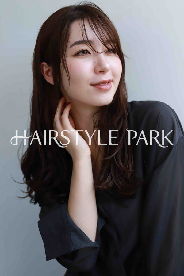 ヘアスタイル写真PhotoNo:519-3 (4) [ロング,レディース,ナチュラル,オフィス / コンサバ,カラー,パーマ,縦型 ]