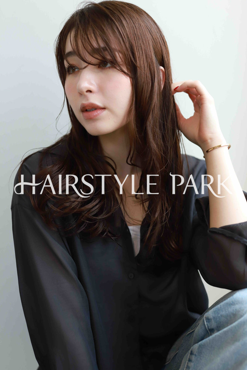 ヘアスタイル写真PhotoNo:519-3 (5) [ロング,レディース,ナチュラル,オフィス / コンサバ,カラー,パーマ,縦型 ]