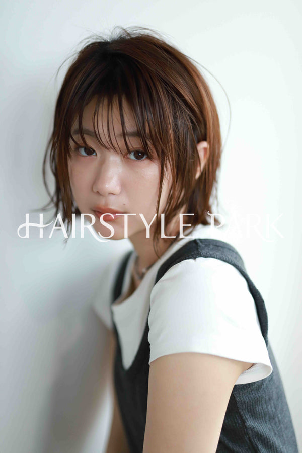 ヘアスタイル写真PhotoNo:520-1 (11) [ミディアム,切りっぱなしボブ,レディース,モテ・愛され,カジュアル,カット,カラー,縦型 ]