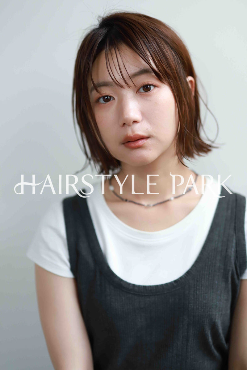 ヘアスタイル写真PhotoNo:520-1 (2) [ミディアム,切りっぱなしボブ,レディース,モテ・愛され,カジュアル,カット,カラー,縦型 ]