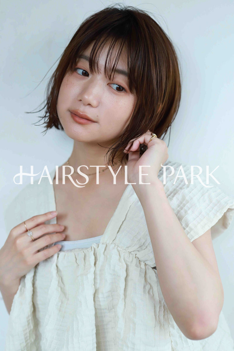 ヘアスタイル写真PhotoNo:520-2 (14) [ミディアム,切りっぱなしボブ,レディース,モテ・愛され,カジュアル,カット,カラー,縦型 ]