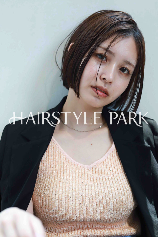 ヘアスタイル写真PhotoNo:521-1 (17) [ミディアム,切りっぱなしボブ,レディース,ナチュラル,カジュアル,カット,カラー,縦型 ]