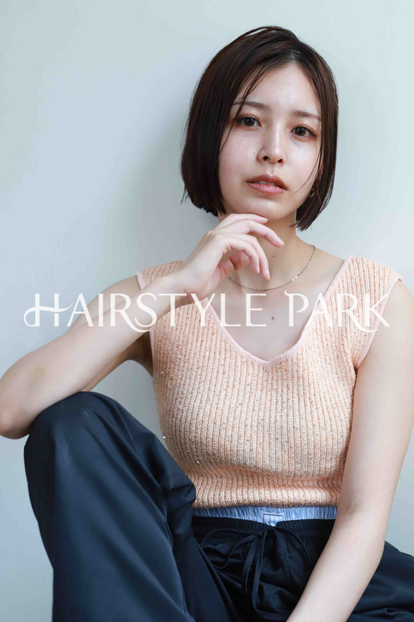 ヘアスタイル写真PhotoNo:521-2 (15) [ミディアム,切りっぱなしボブ,レディース,ナチュラル,カジュアル,カット,カラー,縦型 ]