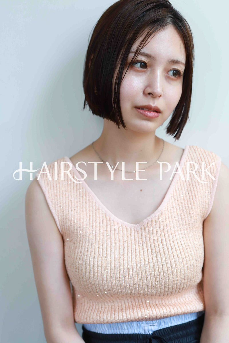 ヘアスタイル写真PhotoNo:521-2 (2) [ミディアム,切りっぱなしボブ,レディース,ナチュラル,カジュアル,カット,カラー,縦型 ]