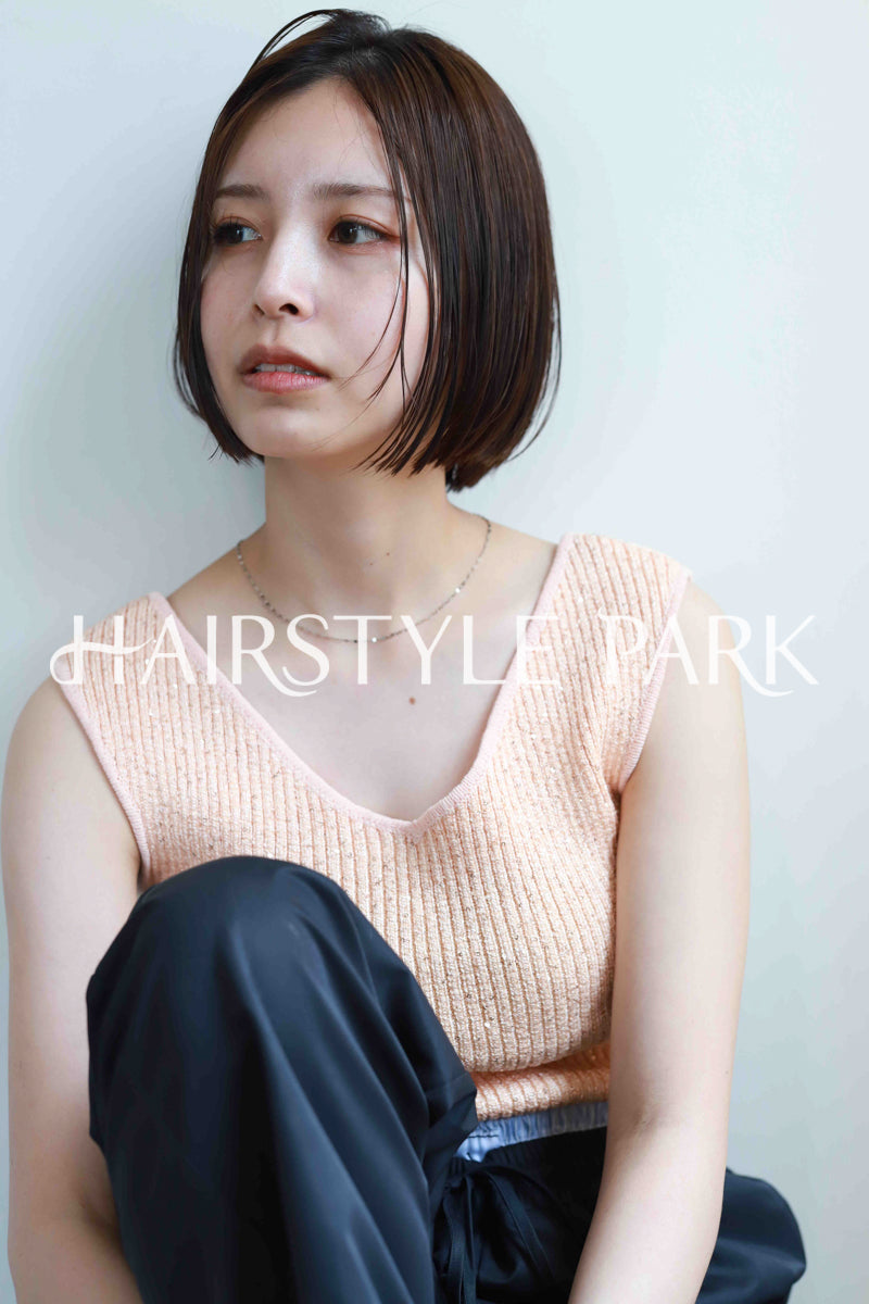 ヘアスタイル写真PhotoNo:521-2 (6) [ミディアム,切りっぱなしボブ,レディース,ナチュラル,カジュアル,カット,カラー,縦型 ]